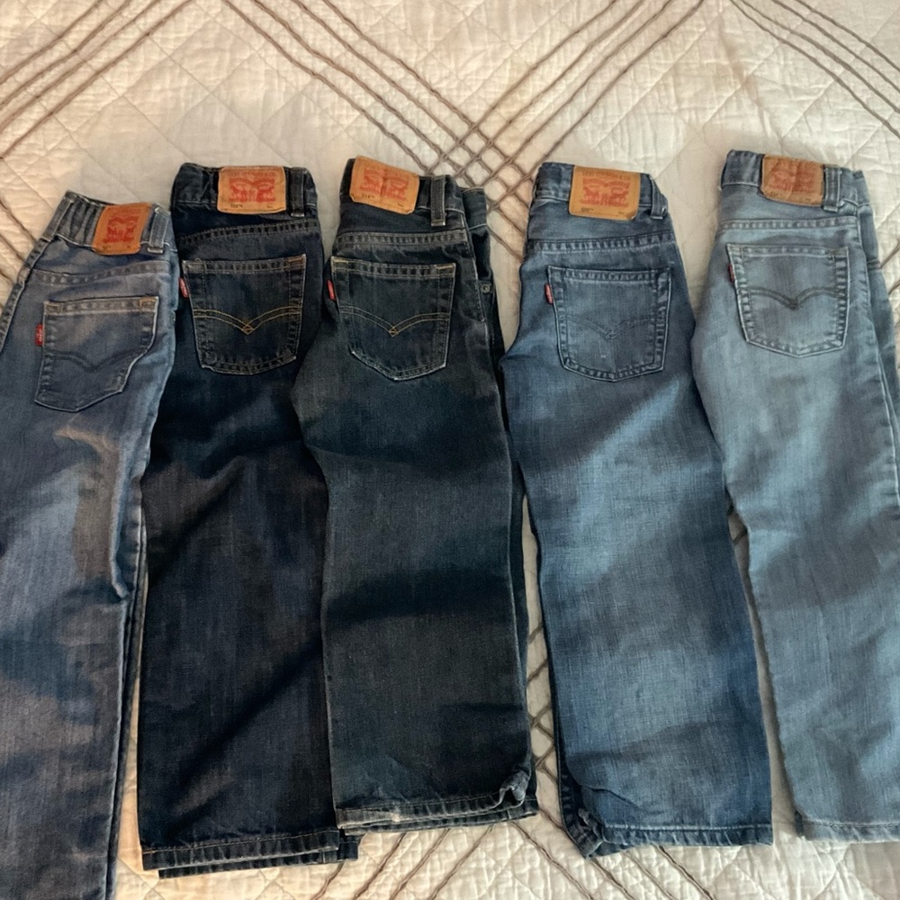 Size 5 Reg boys Levi’s